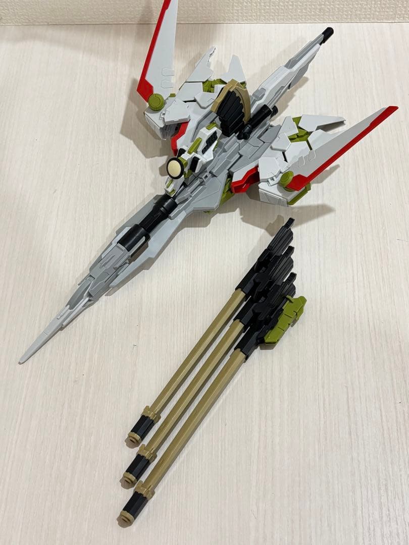 ジャンクプラモデル ガンプラ・ゼウスシルエット Hi-νガンダム メガバズーカ他