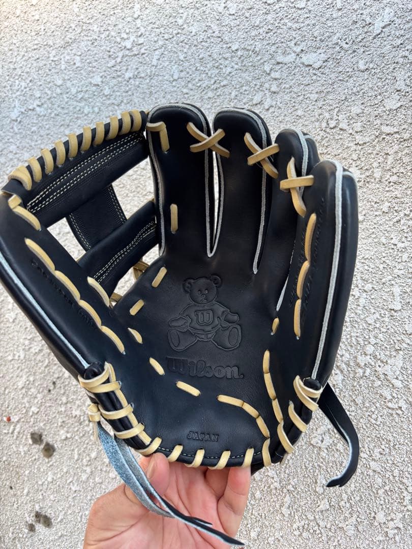 Wilson 硬式グローブ 黒 レザー テディベアデザイン