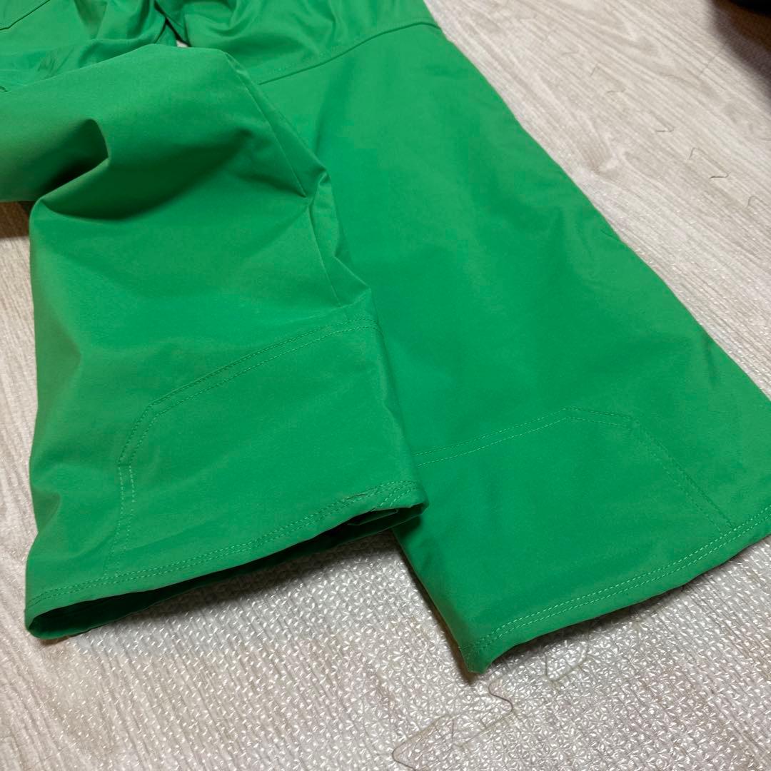 【美品】phenix スキーウェアー女性レディースMサイズ