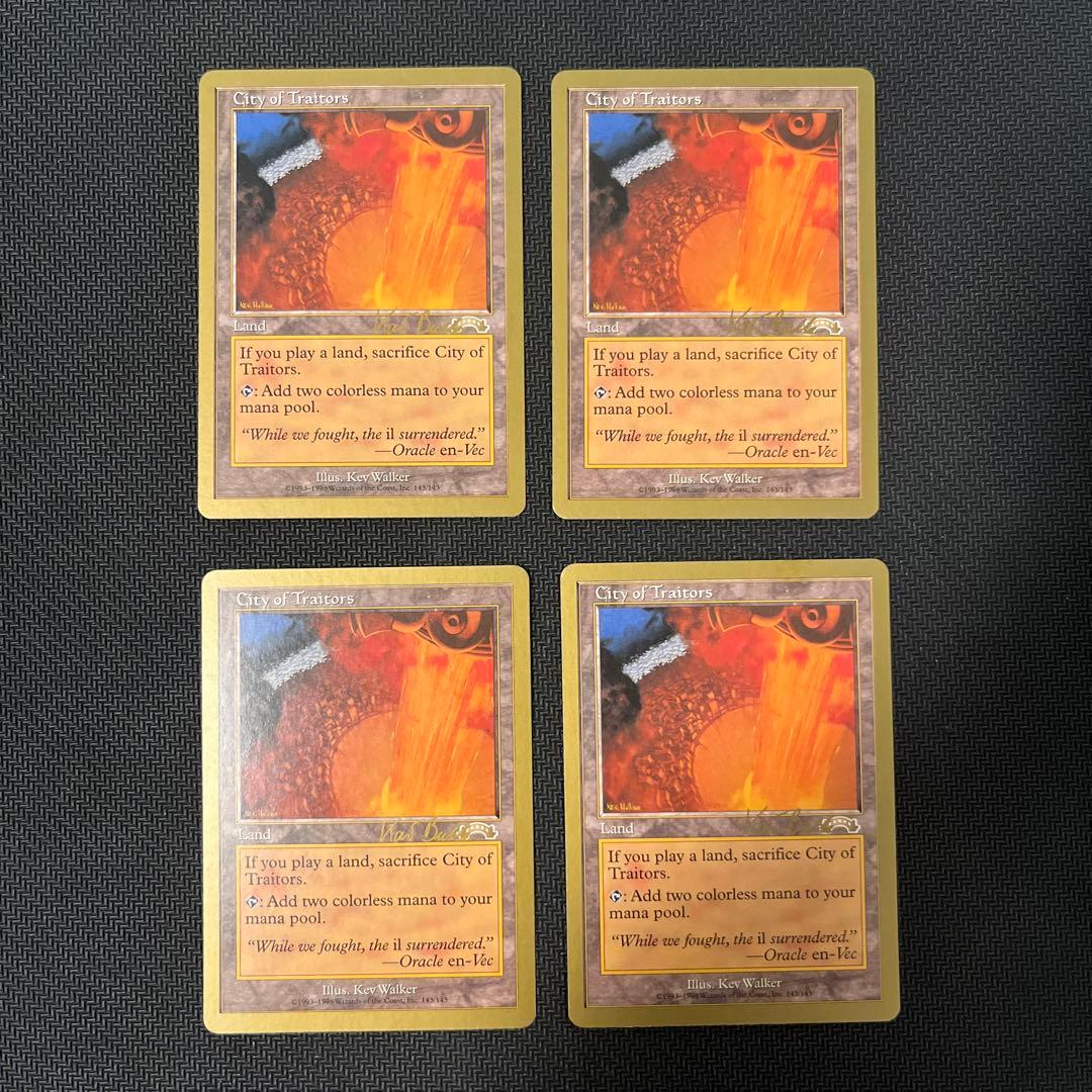 mtg 金枠 裏切り者の都 City of Traitors 4枚セット
