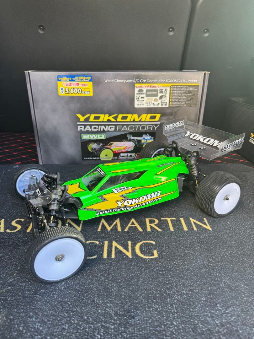 ヨコモ SO3.0 リミテッドエディション / チタンOP組込 1パックのみ走行