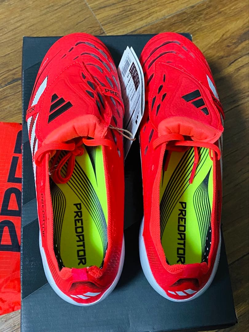 adidas Predator サッカーシューズ 255