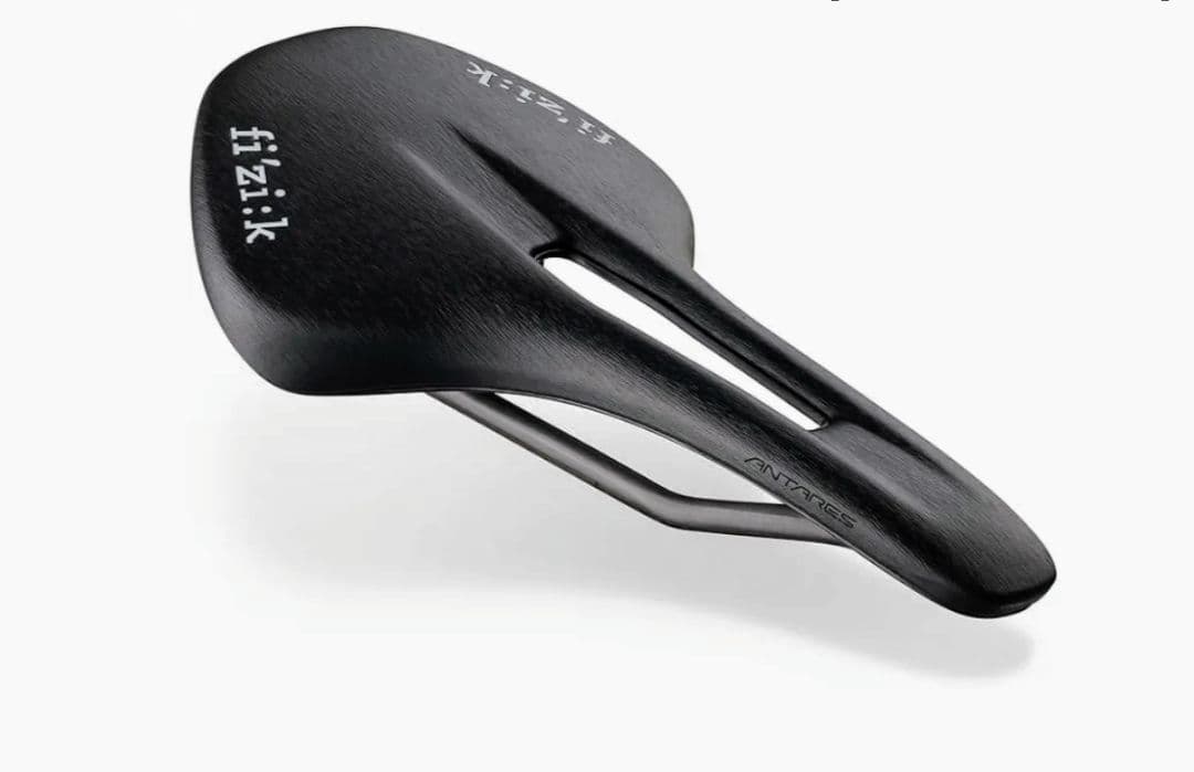 自転車サドル　FIZIKアンタレス VENTO 00 [ブラック 150mm]