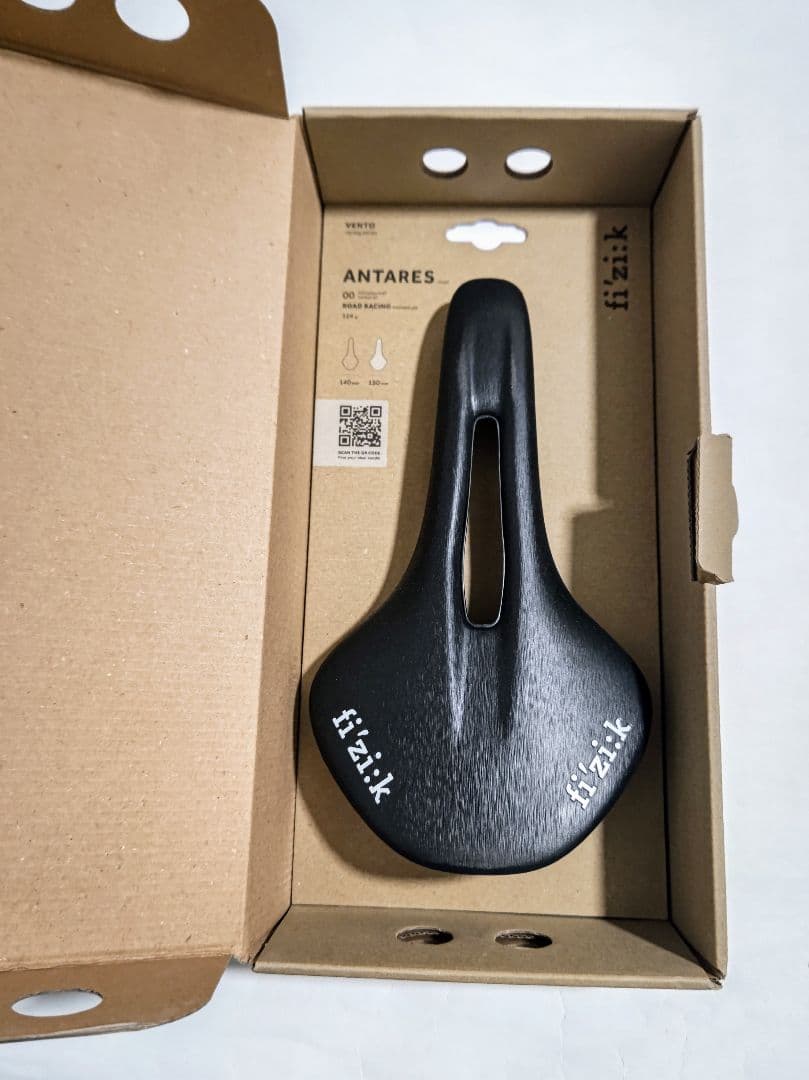 自転車サドル　FIZIKアンタレス VENTO 00 [ブラック 150mm]