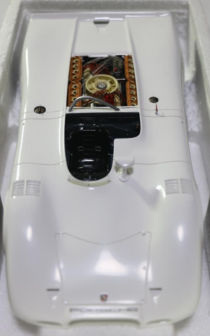 ＴＳＭモデル製 　ポルシェ９１７PA スパイダーモデル　1/18 　中古品