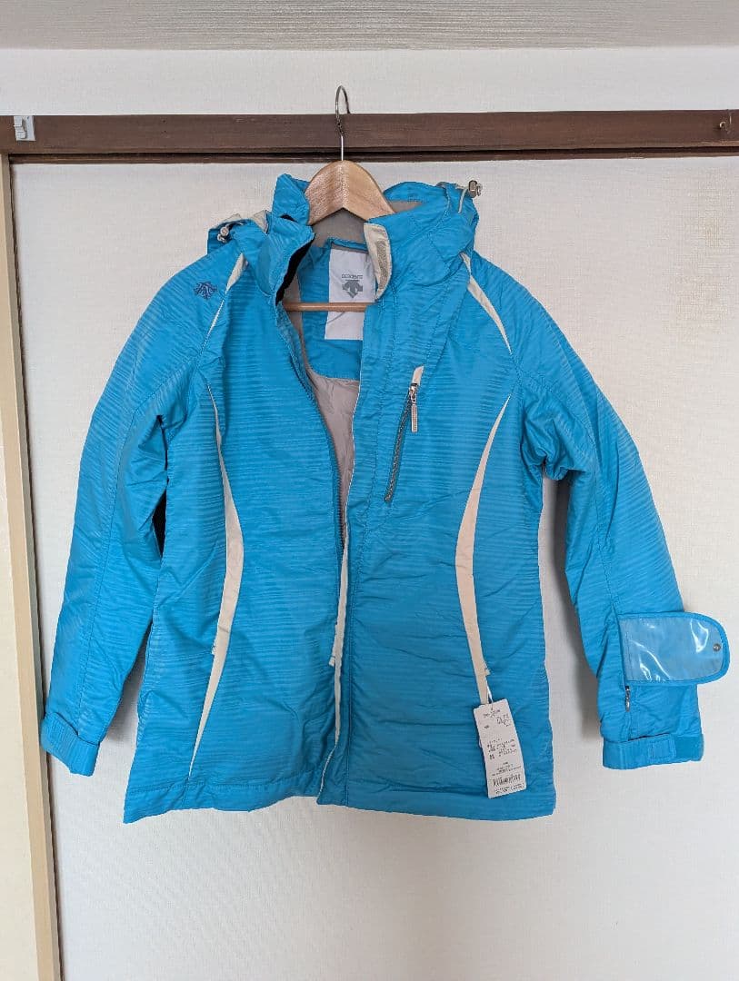 【未使用品】DESCENTEレディーススキーウェア上下