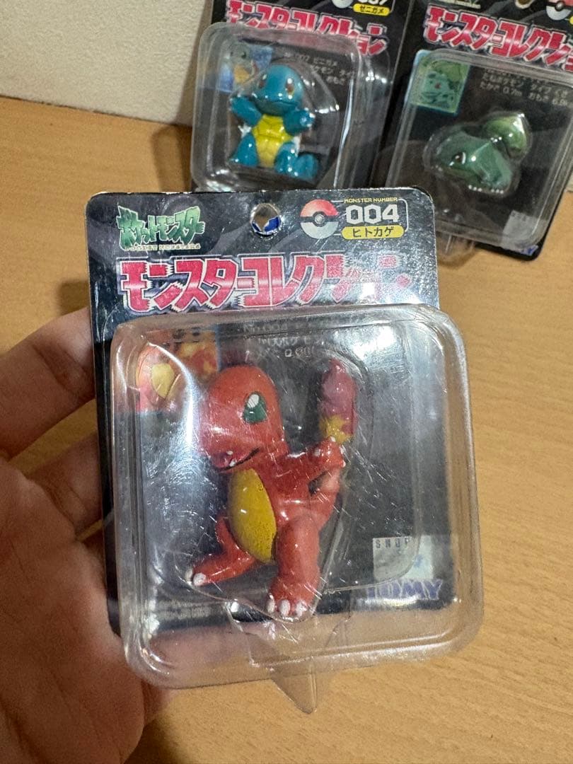 モンコレ モンスターコレクション ポケモン フシギダネ ヒトカゲ ゼニガメ