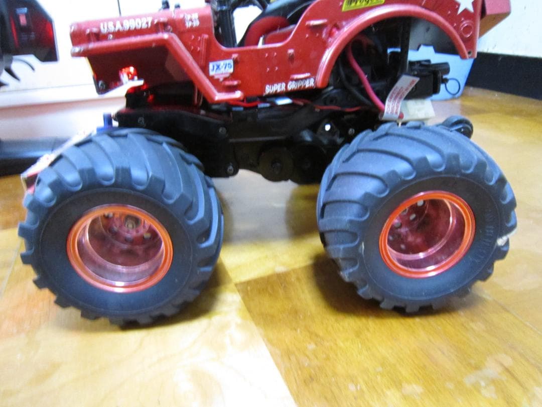 Bonちゃん 1/10 ワイルドウイリー２ カスタム レッドファルコン仕様