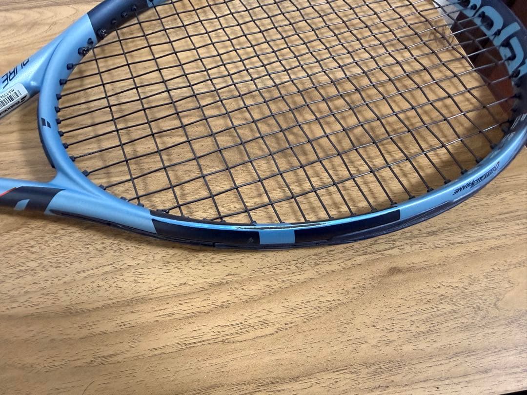 バボラピュアドライブ2025（グリップ4） 硬式テニスラケット