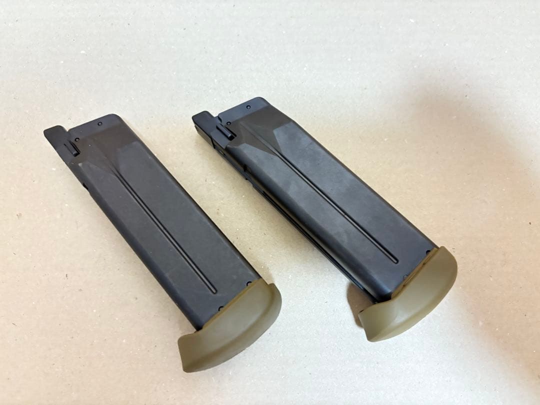 美品⭐︎東京マルイ FNX-45 タクティカル（ガスブローバック　18禁)