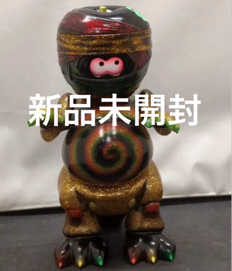 RonEnglish×BlackBookToy Yummy Mummyzilla