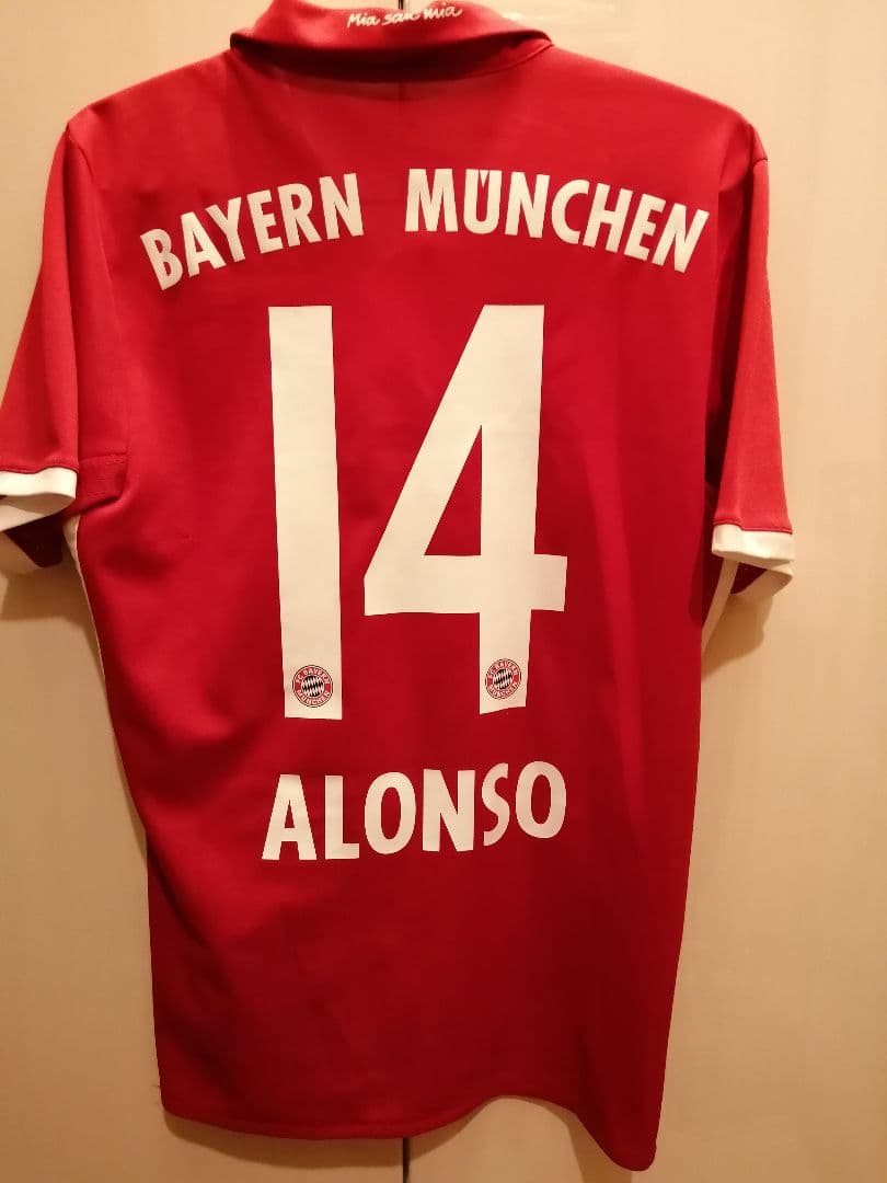 【正規品】バイエルン・ミュンヘン　シャビ・アロンソ　ユニフォーム