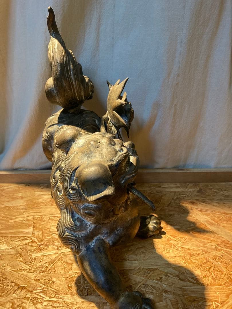 唐獅子 牡丹 置物 金属製