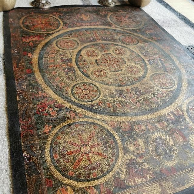 【五仏曼荼羅】　アンティーク　大　ハイクオリティ　：　タンカ　仏画（額縁なし）