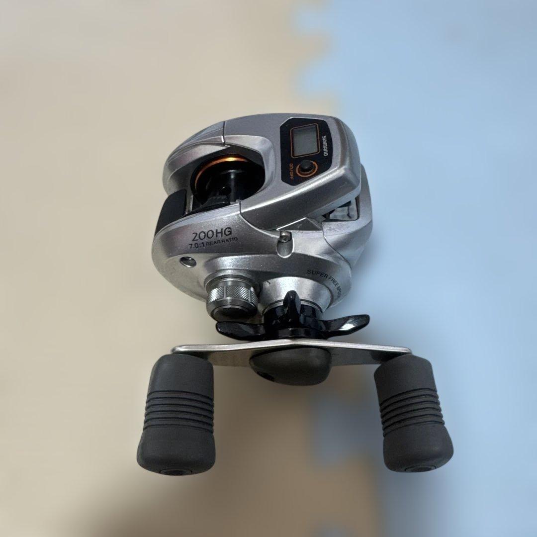 SHIMANO 200HG ベイトリール