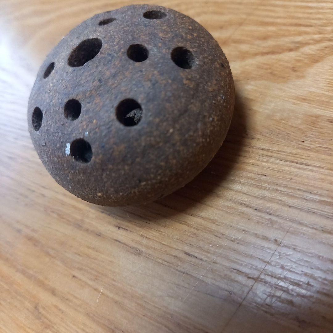 陶器オブジェ　作家物　分割陶箱➕丸い一輪挿し鈴音➕陶器お香立て　オマケ付き