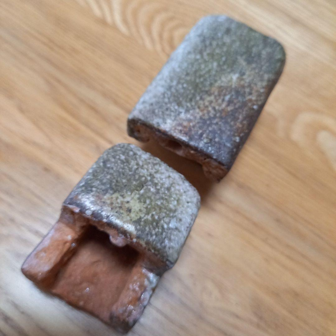 陶器オブジェ　作家物　分割陶箱➕丸い一輪挿し鈴音➕陶器お香立て　オマケ付き