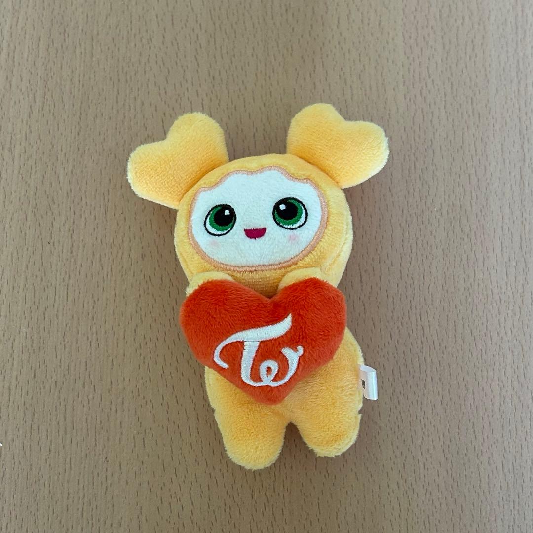 TWICE ジヒョ　ラブリー　ひっかけチャーム