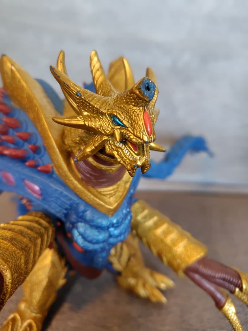 Uキラーザウルス 2006 ウルトラマン 怪獣フィギュア