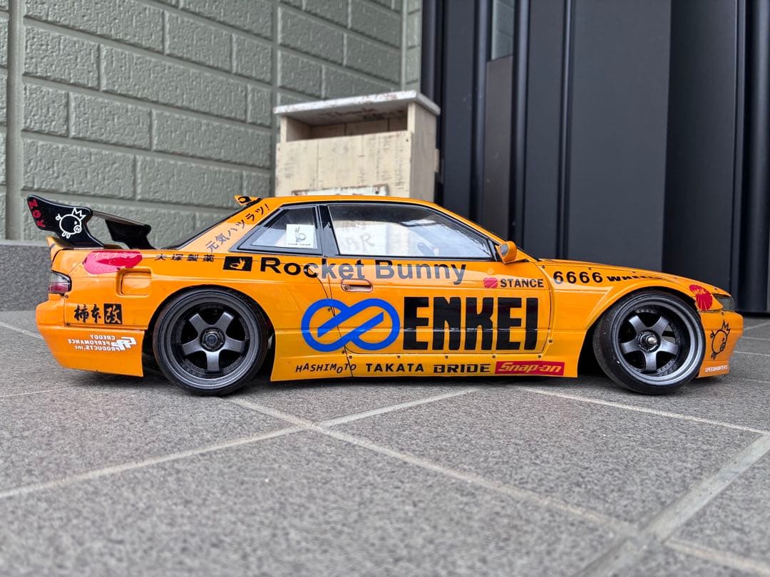 アディクション　rocket bunny s13