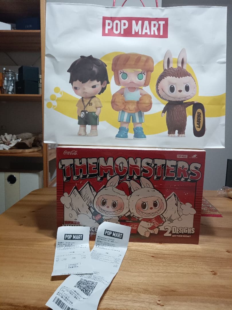 THE MONSTERS LABUBU めいぐるみ　コーラ COCA-COLA