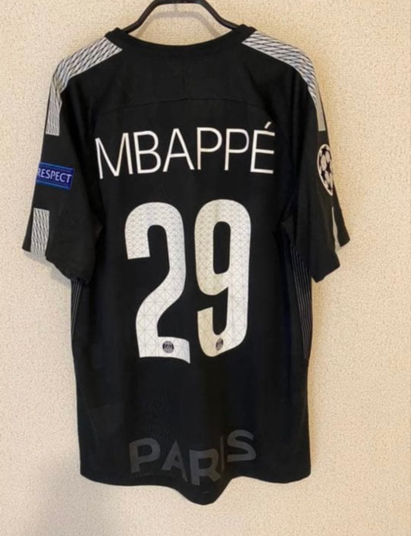 PSG パリサンジェルマン16-17サードユニフォームエンバペ29番