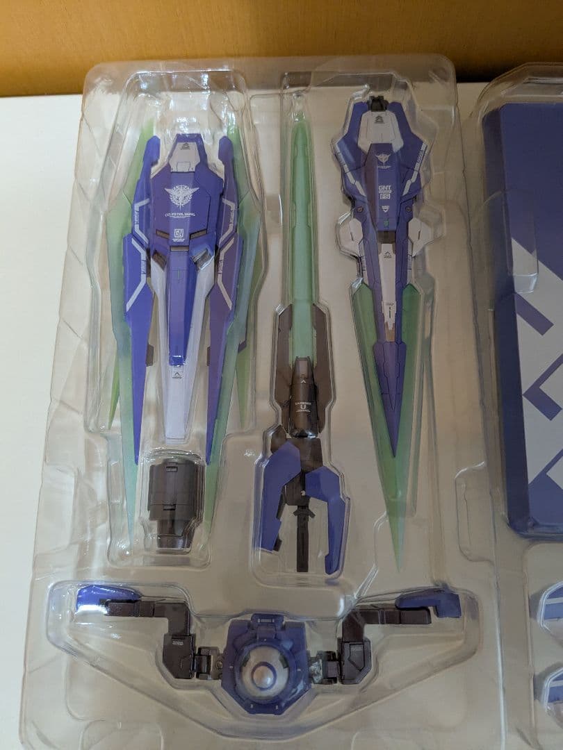 L BUILD 00 ガンダム フルセイバー 2024開封品