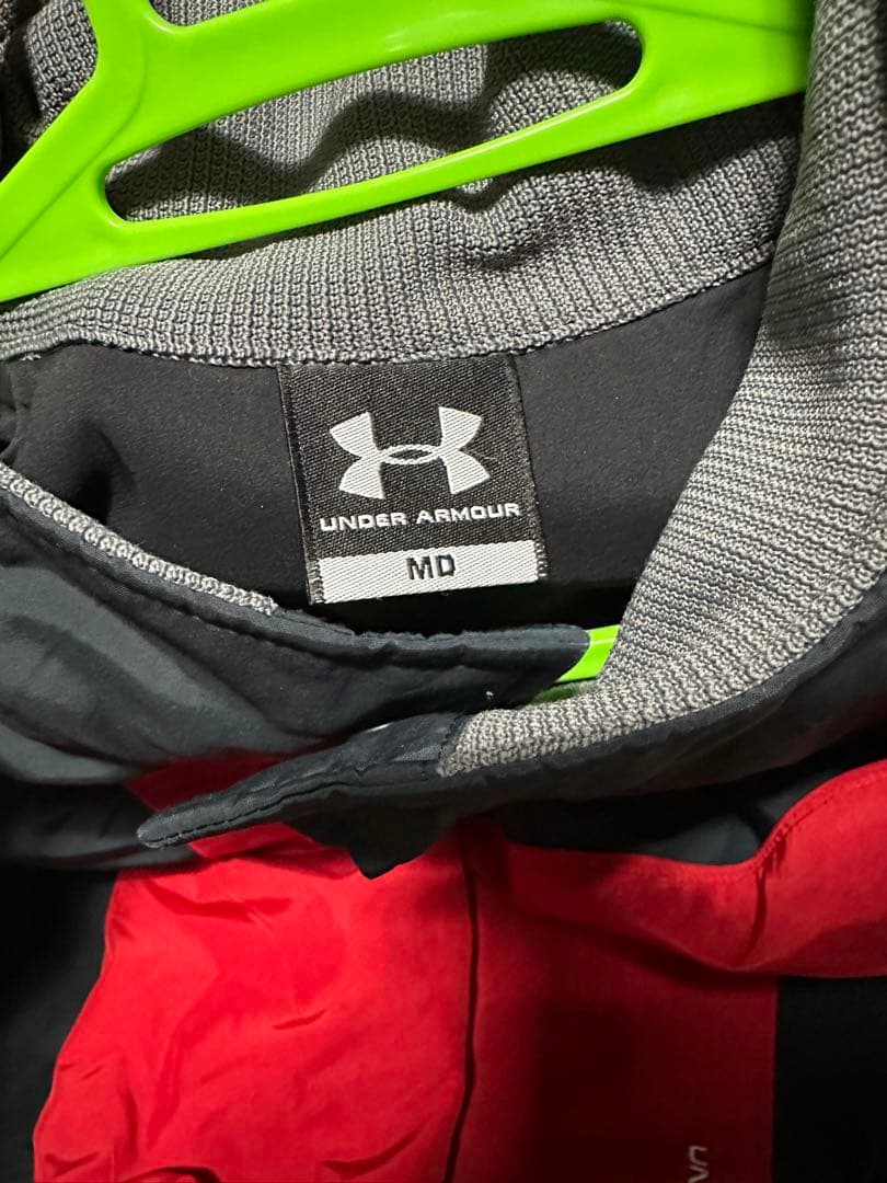 UNDER ARMOUR アンダーアーマー　ウィンドブレーカー　グランドコート