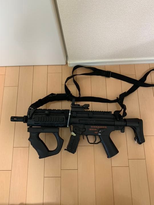 東京マルイ　MP5-J 220連マガジン、バッテリー、スリング、ケース付属