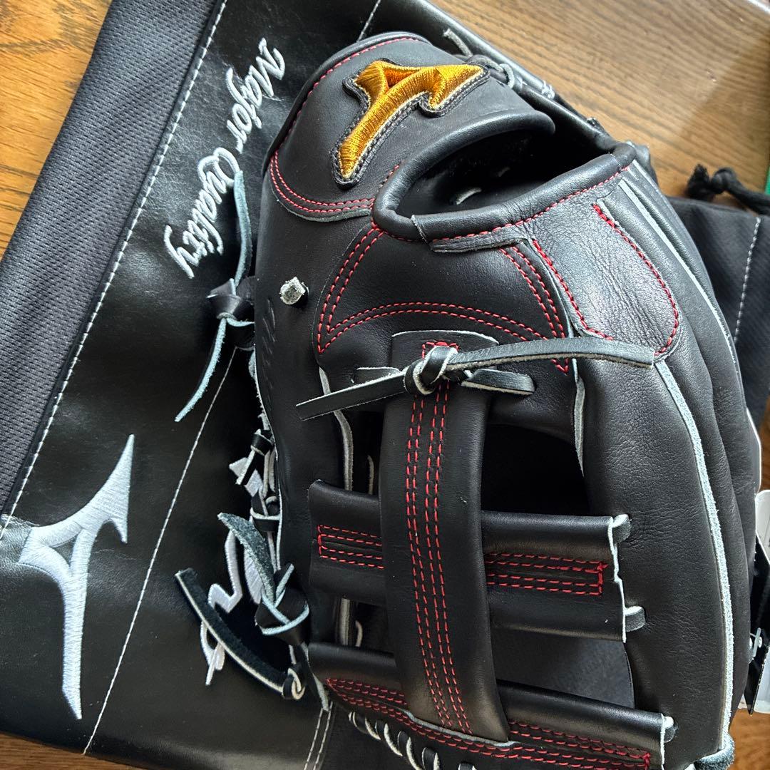 ミズノプロCRAFTED EDITION 内野TM型　硬式グローブ