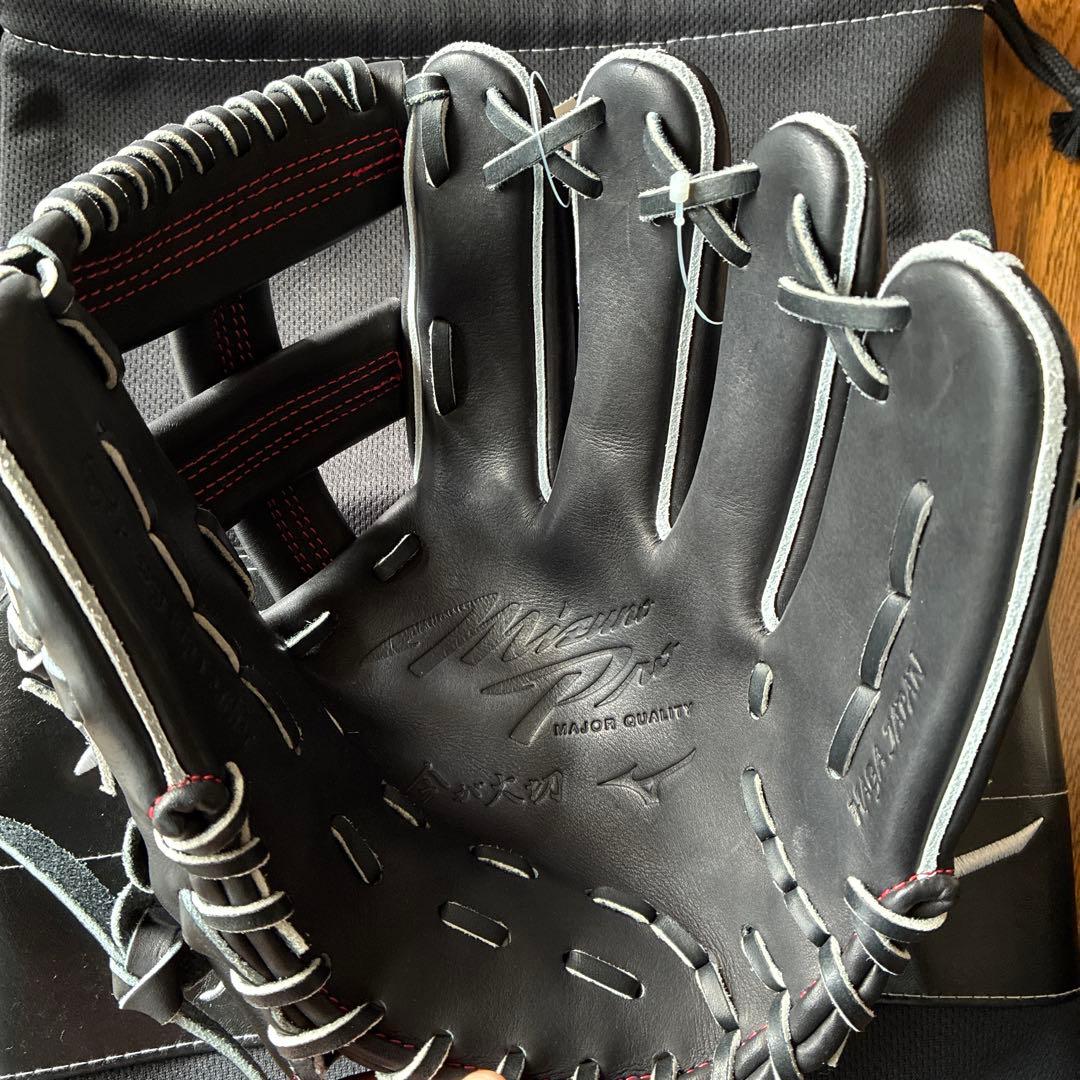 ミズノプロCRAFTED EDITION 内野TM型　硬式グローブ
