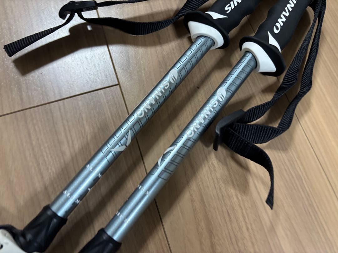 ★美品★お洒落　シナノ　スキーポール ストック 収縮ポール　調整可能