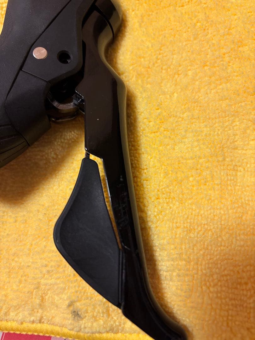 Shimano 105 (R7020)ディスクブレーキレバー・キャリパーセット