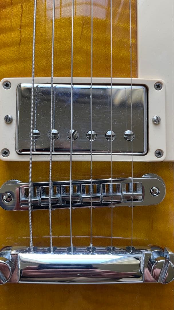 Gibsonレスポール　ワンオーナー 社外自動チューニングマシンお付けします。