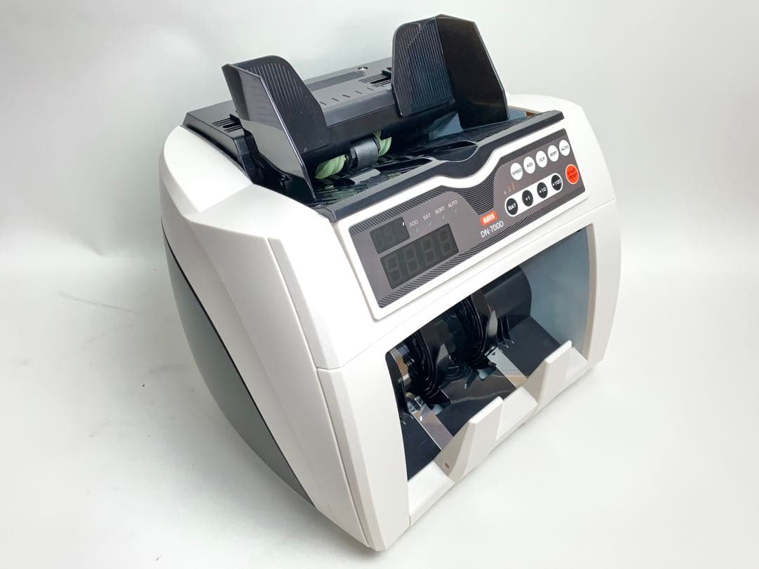 【ほぼ新品】DAITO 紙幣計算機 異金種検知付 バッチ機能 DN-700D