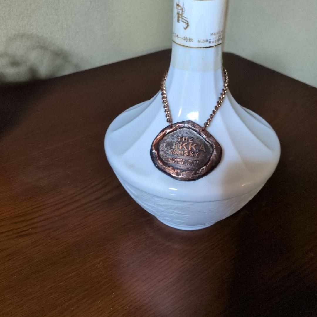 古酒 ニッカ 鶴 特級 760ml 陶器ボトル