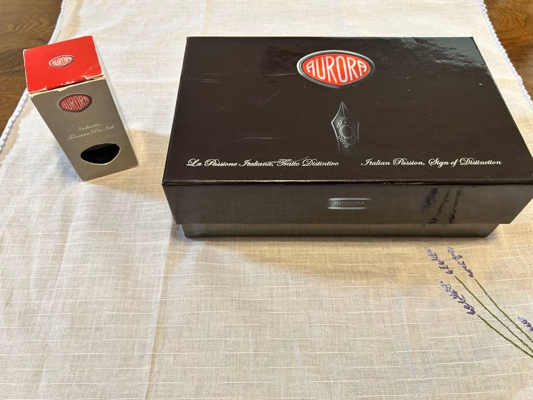 AURORA アウロラ　オプティマ万年筆　インク付き