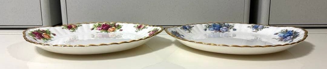 ビンテージ❤︎ロイヤルアルバート❤︎オールドカントリーローズ❤︎赤&青薔薇柄❤︎大皿2枚