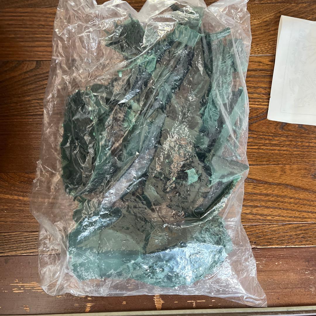 アオシマ 怪獣キットシリーズ 1/700 ビオランテ フィギュア