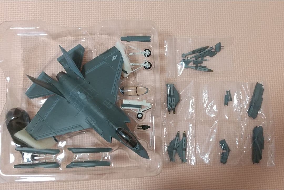 F-35C ホビーマスター 1/72 ステルス戦闘機