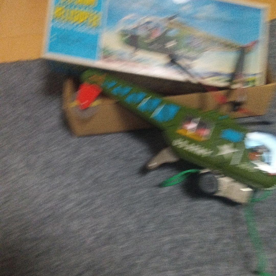 US ARMY ヘリコプター 動作可能 車輪付き