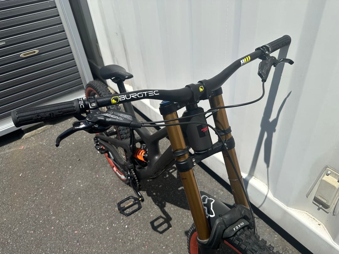 【SANTACRUZ V10 7 超美品！】※最終出品！