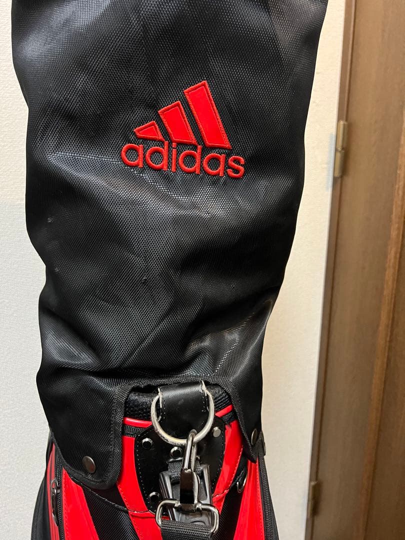 adidas キャディバッグ 黒赤 ストライプデザイン