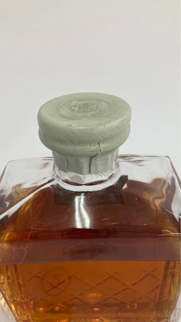 値引き交渉可　サントリーウイスキーインペリアル 600MLカガミクリスタル