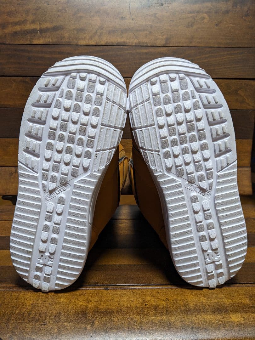 最終値下げ未使用新品✨️DC スノボブーツ 23.5cmcm