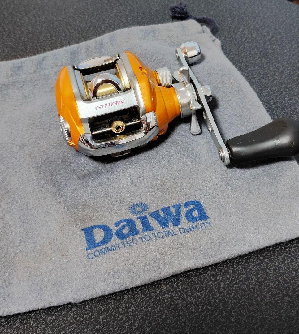Daiwa SMAK 100L スマック 100L ダイワ （ポーチ付き）