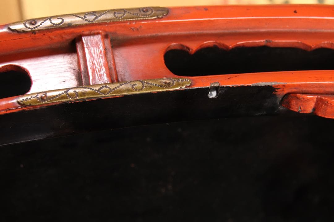 仏教美術 時代物　朱塗　真鍮金具飾付　春日卓　巾34.2㎝　BE787