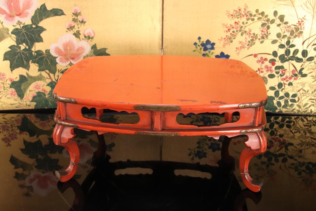 仏教美術 時代物　朱塗　真鍮金具飾付　春日卓　巾34.2㎝　BE787