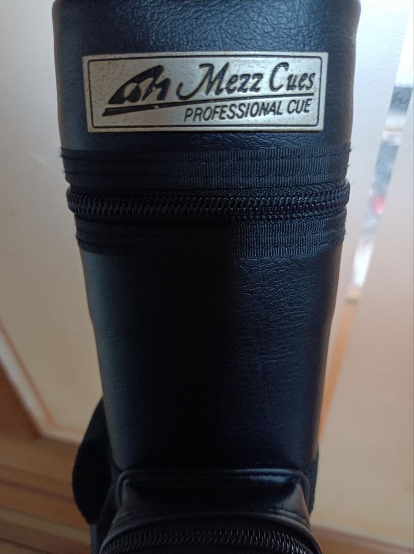 Mezz Cues Axi WX700 ケース付き