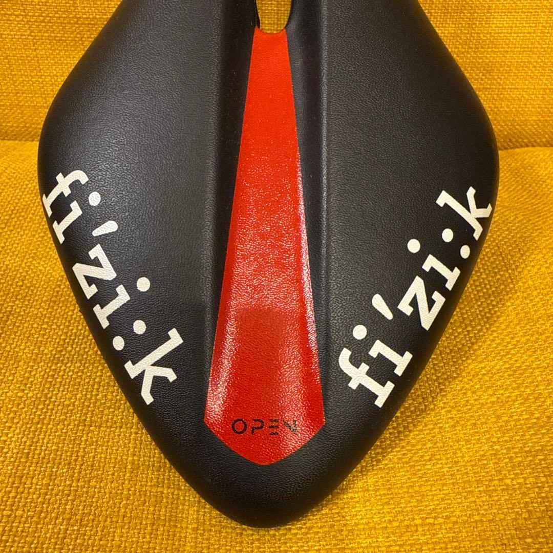 フィジーク　サドル　アリオネ　R3 OPEN